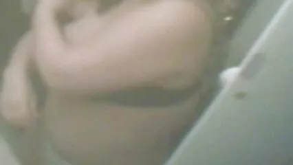 Busty کلینر کیتھی پورن ۲۰۱۸ Heaven ایک ہوٹل میں بالوں والی hottie fucks.