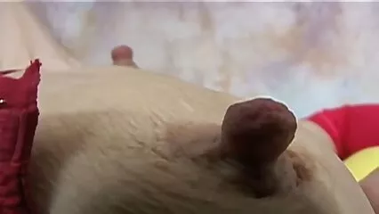 سنہرے بالوں والی ویٹریس ٹوائلٹ فیلم های پورن 2018 میں مرچ کر رہی ہے۔