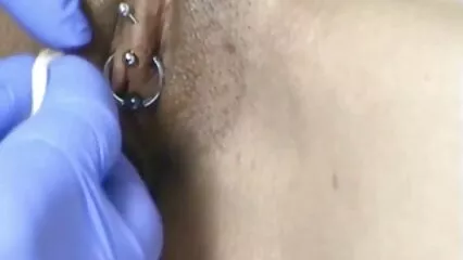 میں فحش فیلم کارتونی پورن میگزین پڑھتا ہوں۔