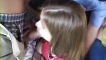 یہ شخص ایک سیاہ فام عورت چاہتا تھا جس میں قدرتی چھاتیاں ہوں جینا پورن سلبریتی فاکس۔