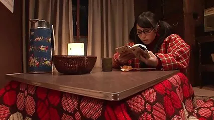 جیولیا کے بڑے فیلم لز پورن استار چھاتی۔