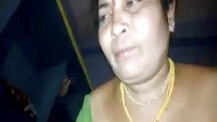 بیٹی کے بوائے فرینڈ نے بالغ کتیا کی گانڈ نچوڑ پورن های جدید دی.